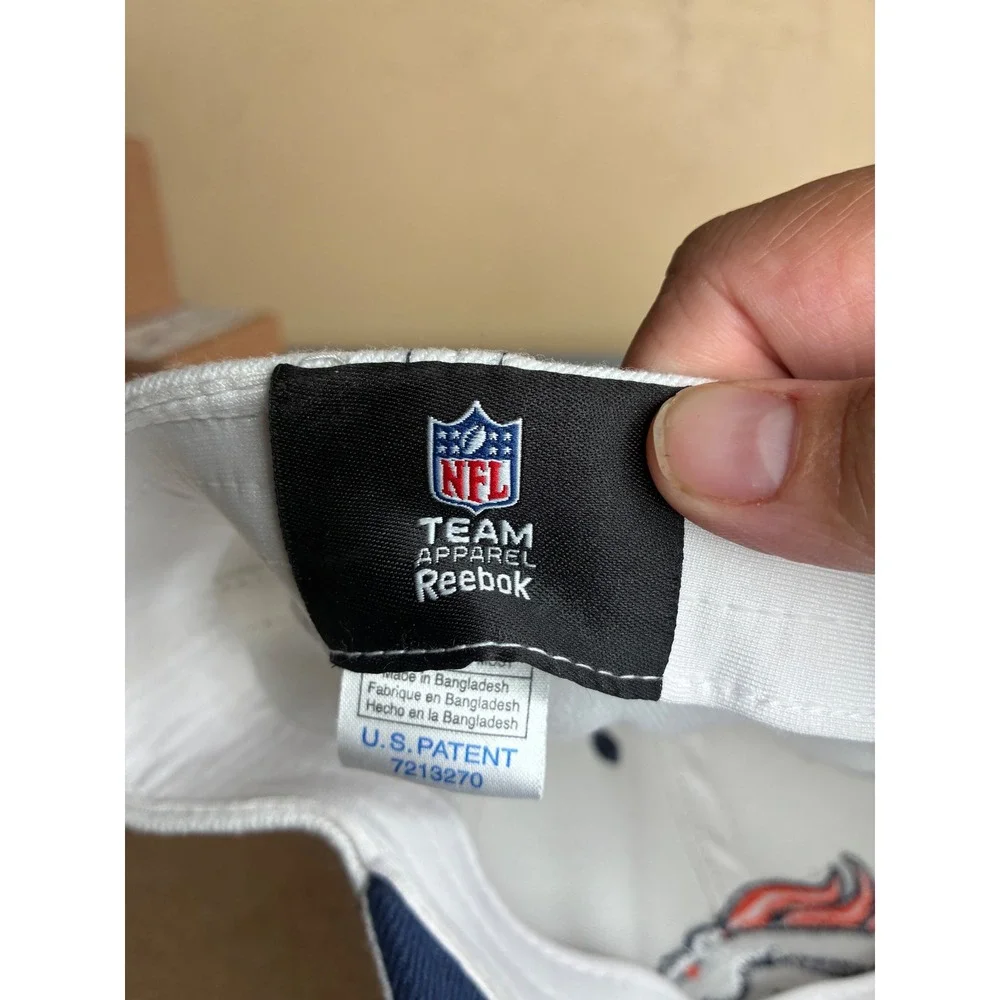 Reebok Denver Broncos NFL Youth Hat White Navy Blue Embroidered Logo OSFM 6701